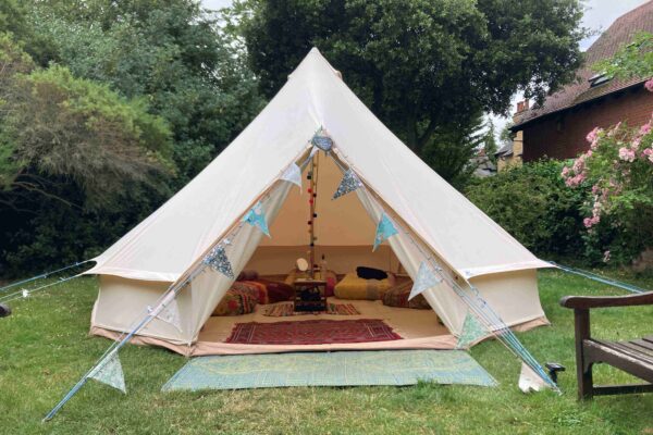 Simple Garden Glamping Bell
